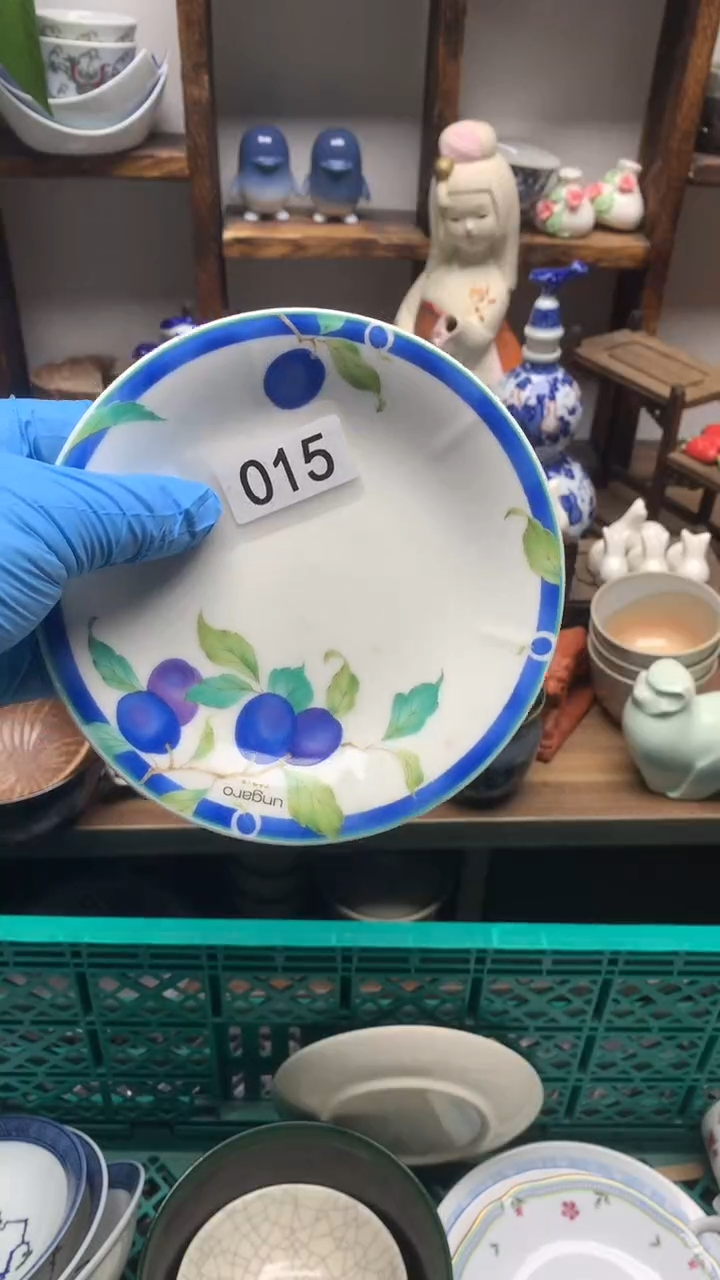 瓷片?**?A龙华精品陶瓷店