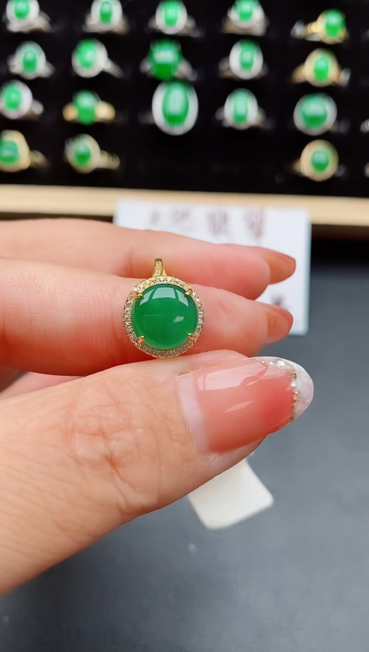 【闪购商品】翡翠戒指银S925镶嵌850800