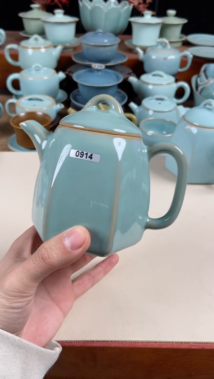 【闪购商品】其他914号原泥胎六方秦权壶支钉烧