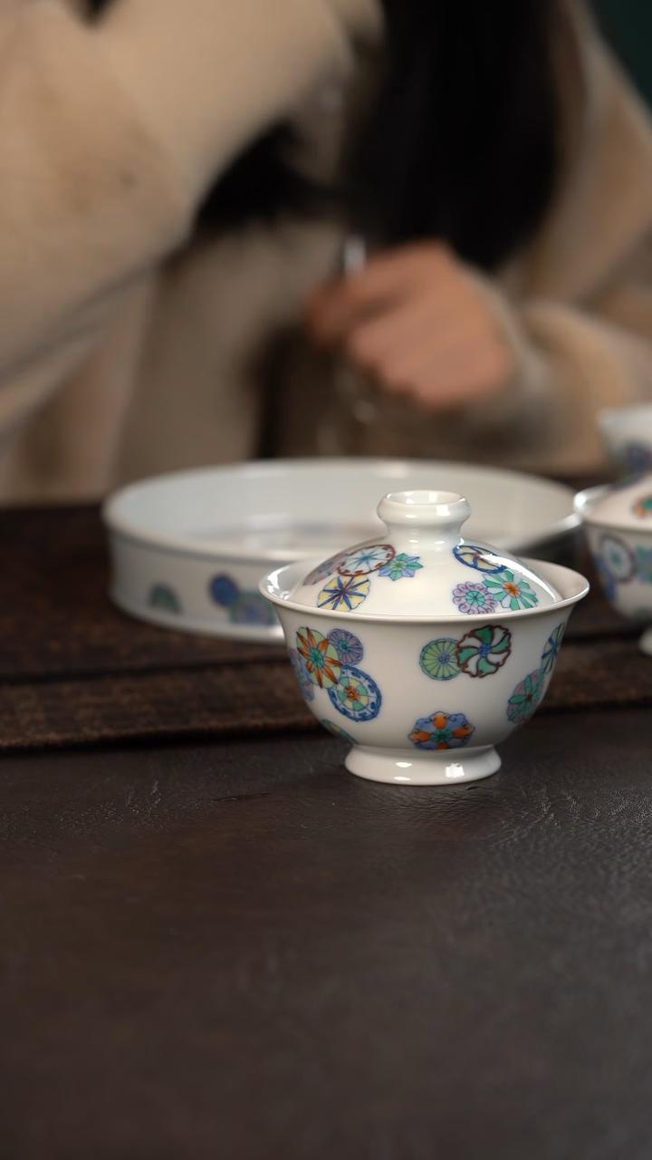 【闪购商品】杯云霞珍藏斗彩皮球花大盖碗