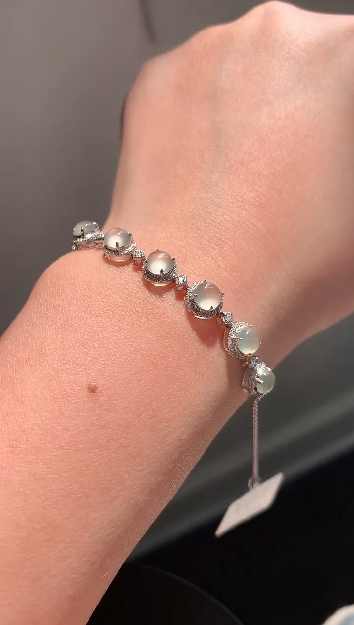 【闪购商品】翡翠手链18K金镶嵌105         