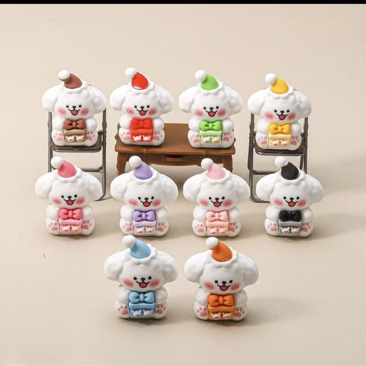 对对碰直播拆  线条小狗礼物盒网红居家办公桌树脂摆件