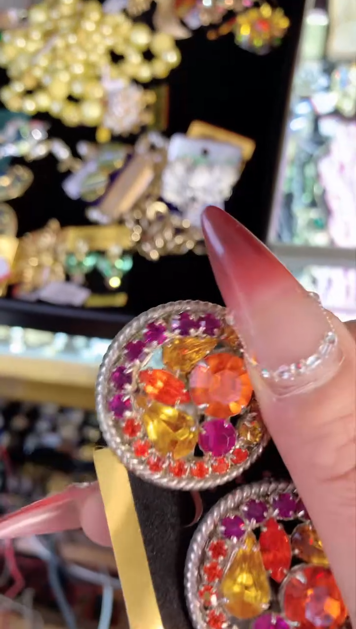 【闪购商品】瓷片楚楚中古珠宝甄选不退换