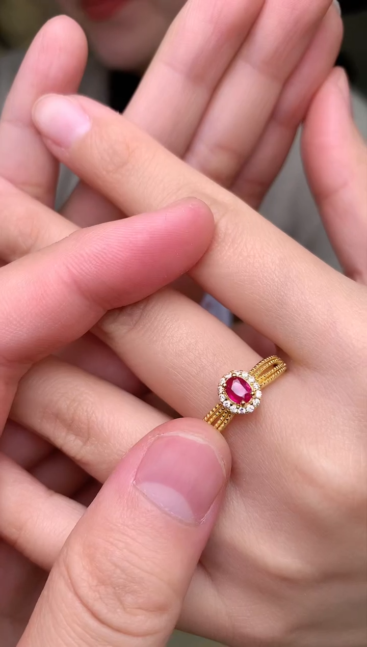 【闪购商品】红宝石戒指银S925镶嵌戒指