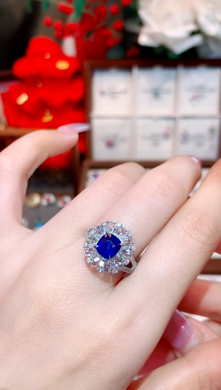 蓝宝石戒指铂Pt950镶嵌1.53ct/天然宝石/七天无理由