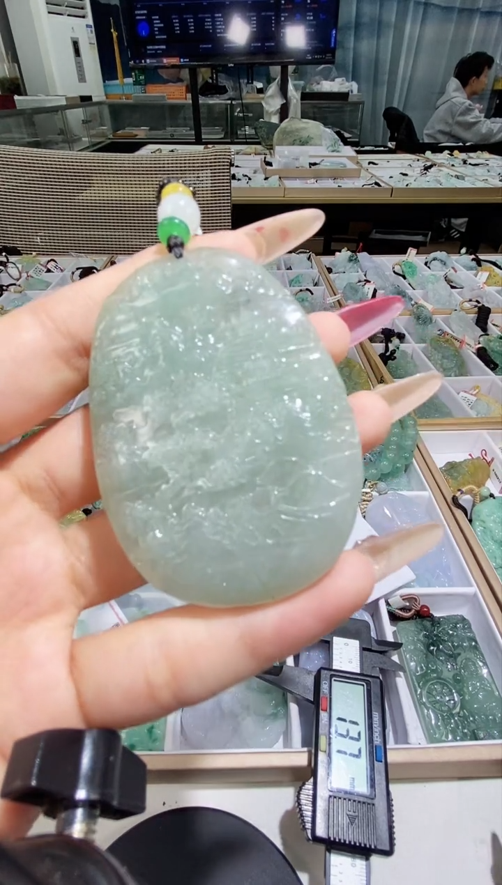 【闪购商品】翡翠颈饰未镶嵌天然缅甸翡翠A货未镶嵌