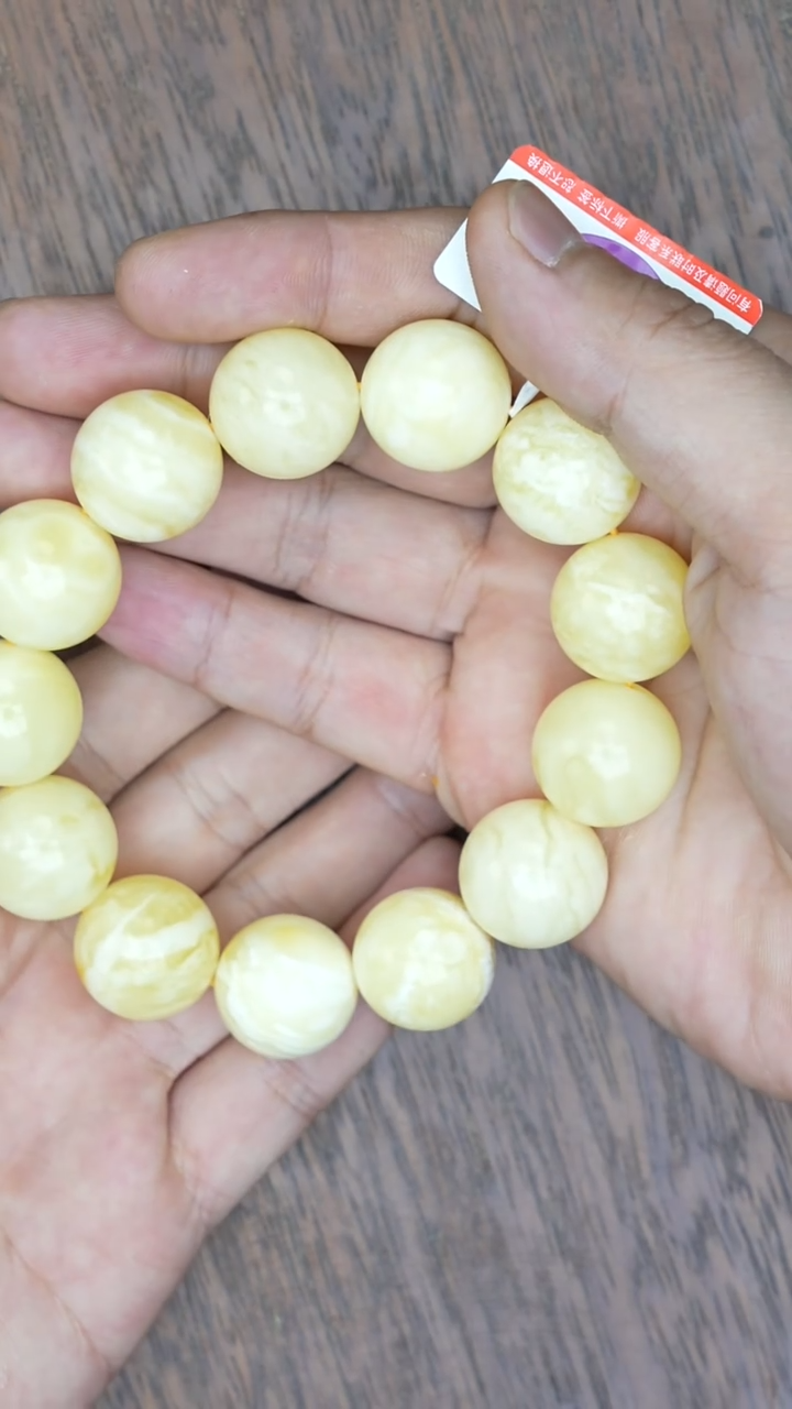 【闪购商品】琥珀裸石未镶嵌新蜡手串