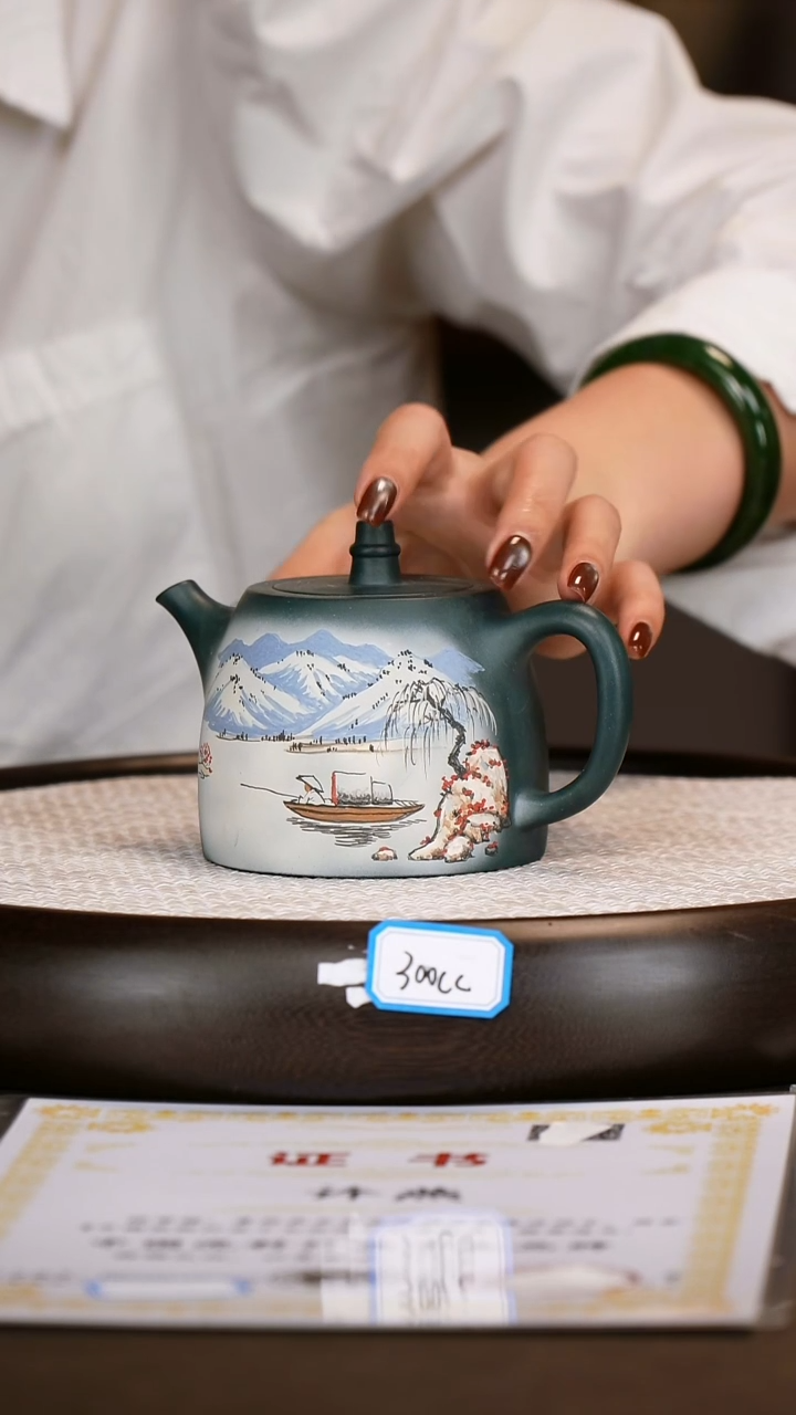 茶壶紫砂【许燕】绿泥 汉铎 400cc