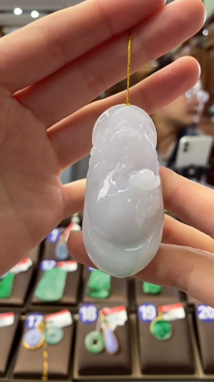 【闪购商品】翡翠颈饰未镶嵌财爷爷