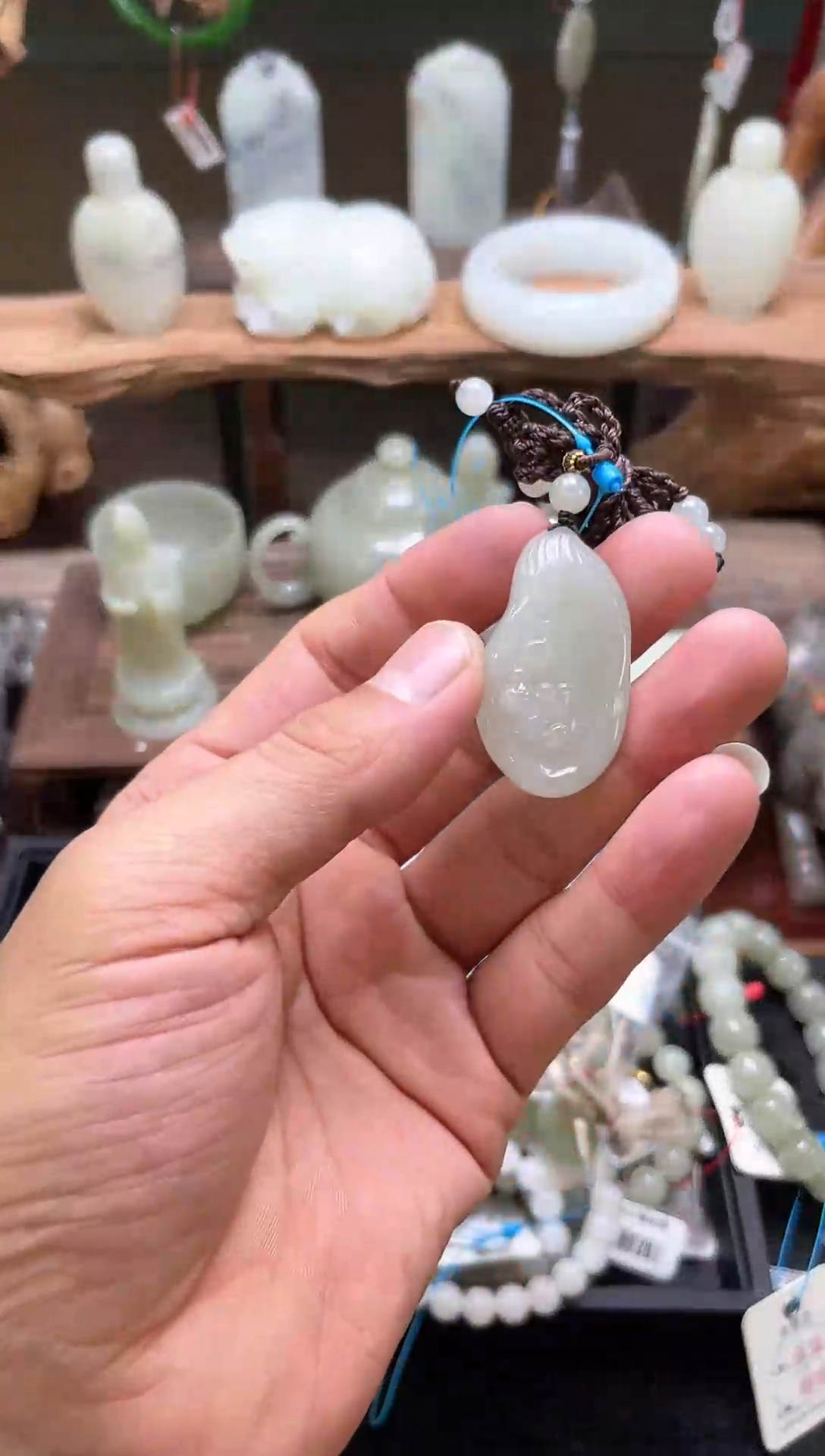 【闪购商品】和田玉吊坠未镶嵌且末青白 花开富贵9003046