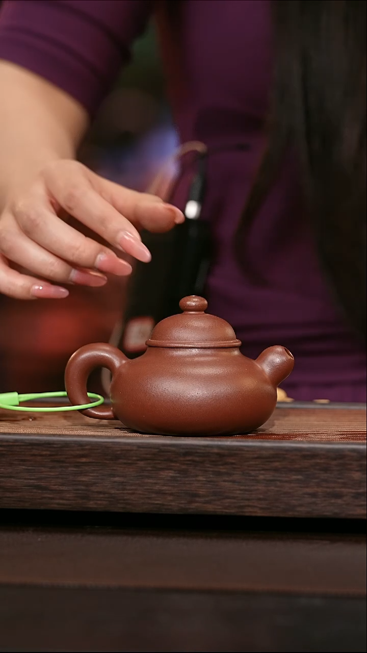 茶壶紫砂宜兴原矿紫砂壶   道洪容天  