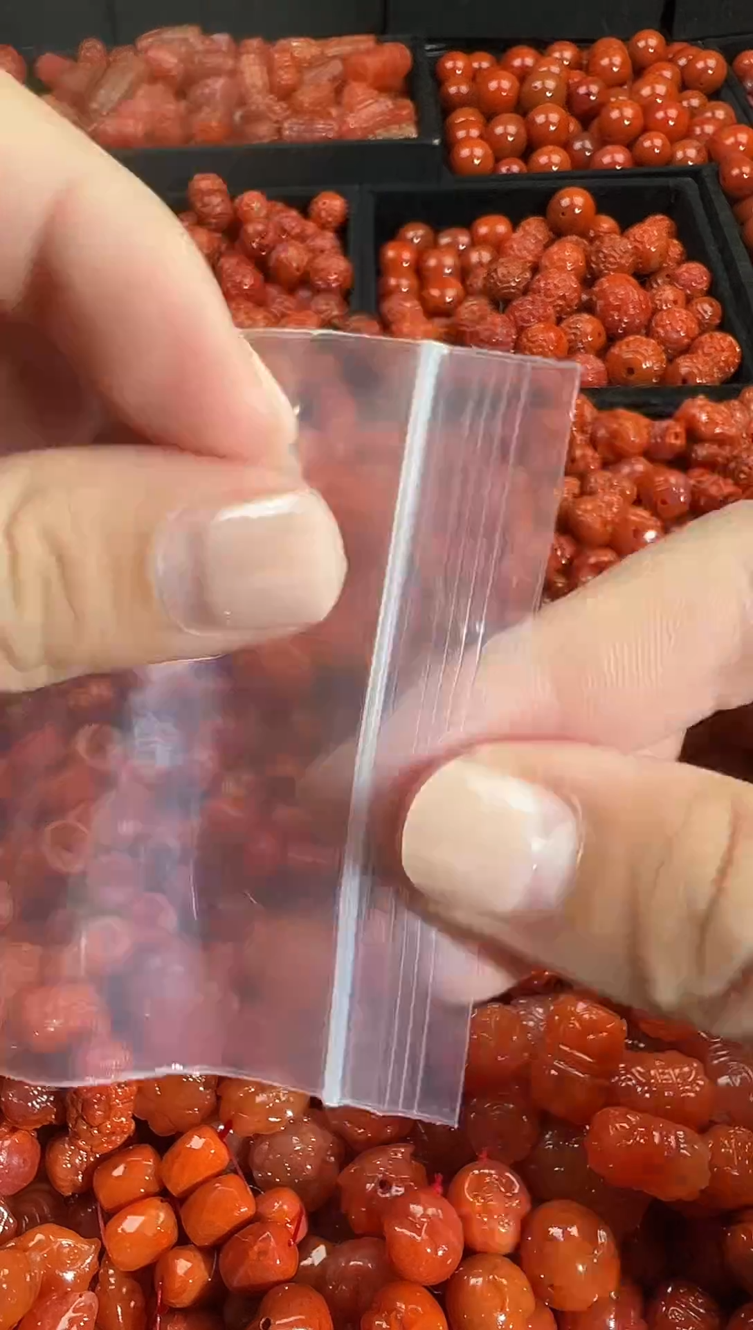 颈饰未镶嵌南红玛瑙1