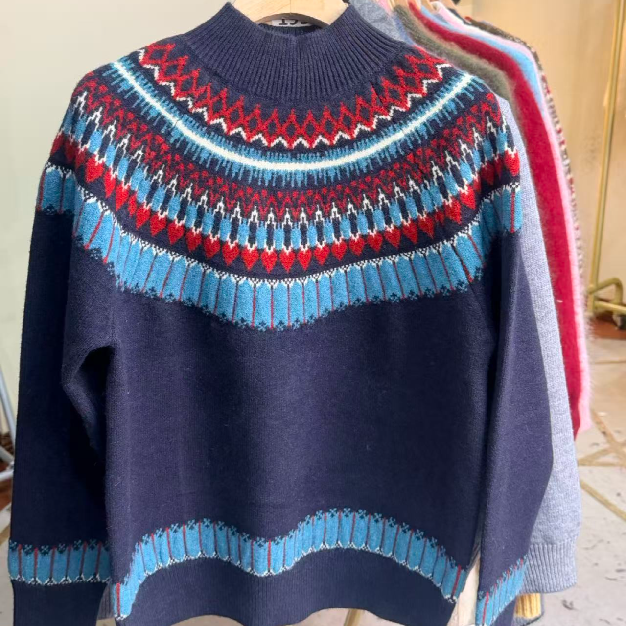 乔乔孤品！半高领费尔岛j013