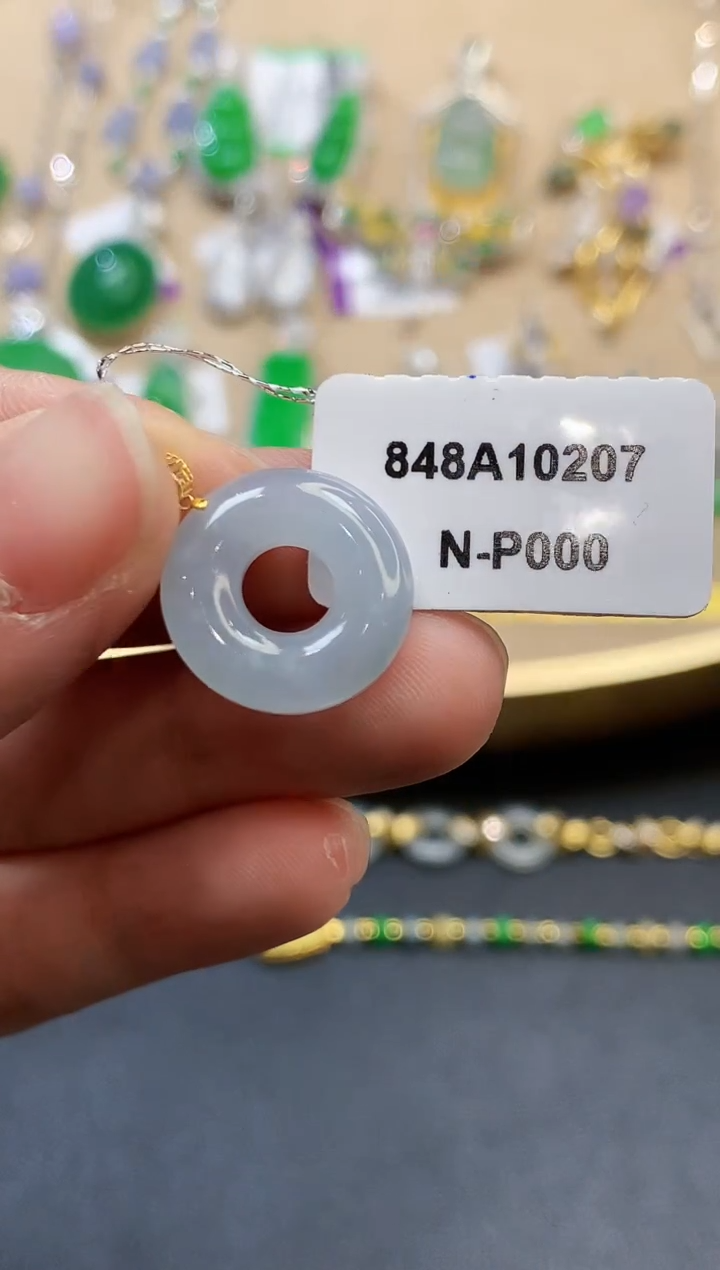 【闪购商品】翡翠吊坠(不含链)18K金镶嵌3513　　　