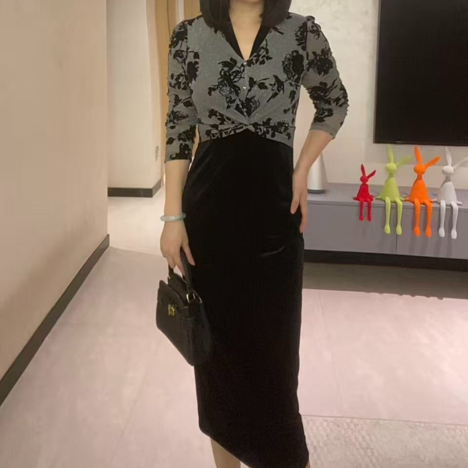 轻奢高级感气质显瘦女人味高级感连衣裙YF25395