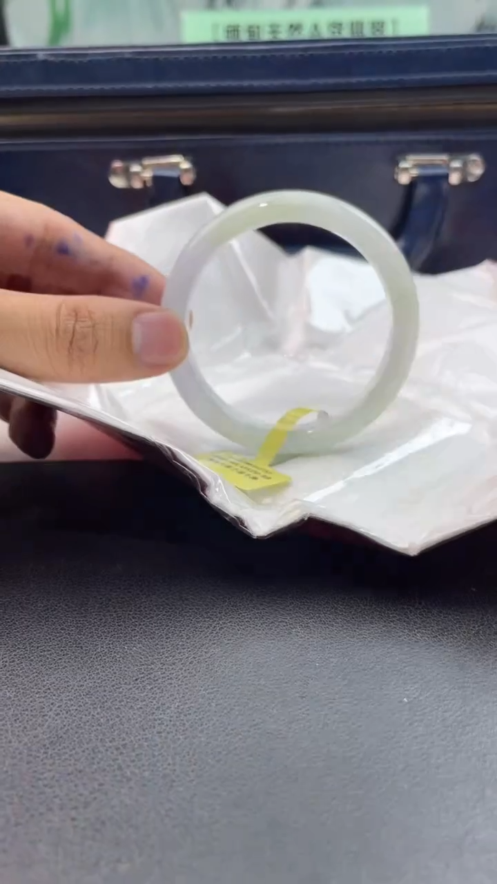 【闪购商品】翡翠手镯未镶嵌11翡翠手镯