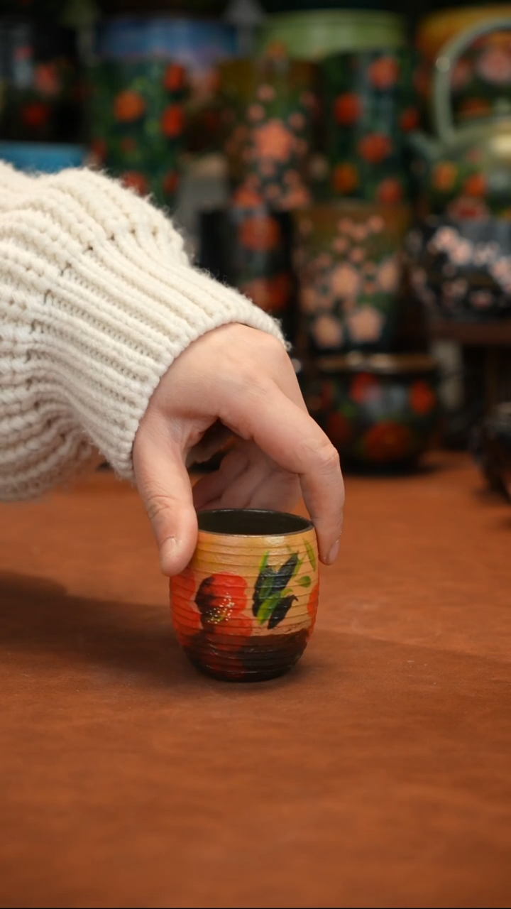 油画  釉下彩   杯子