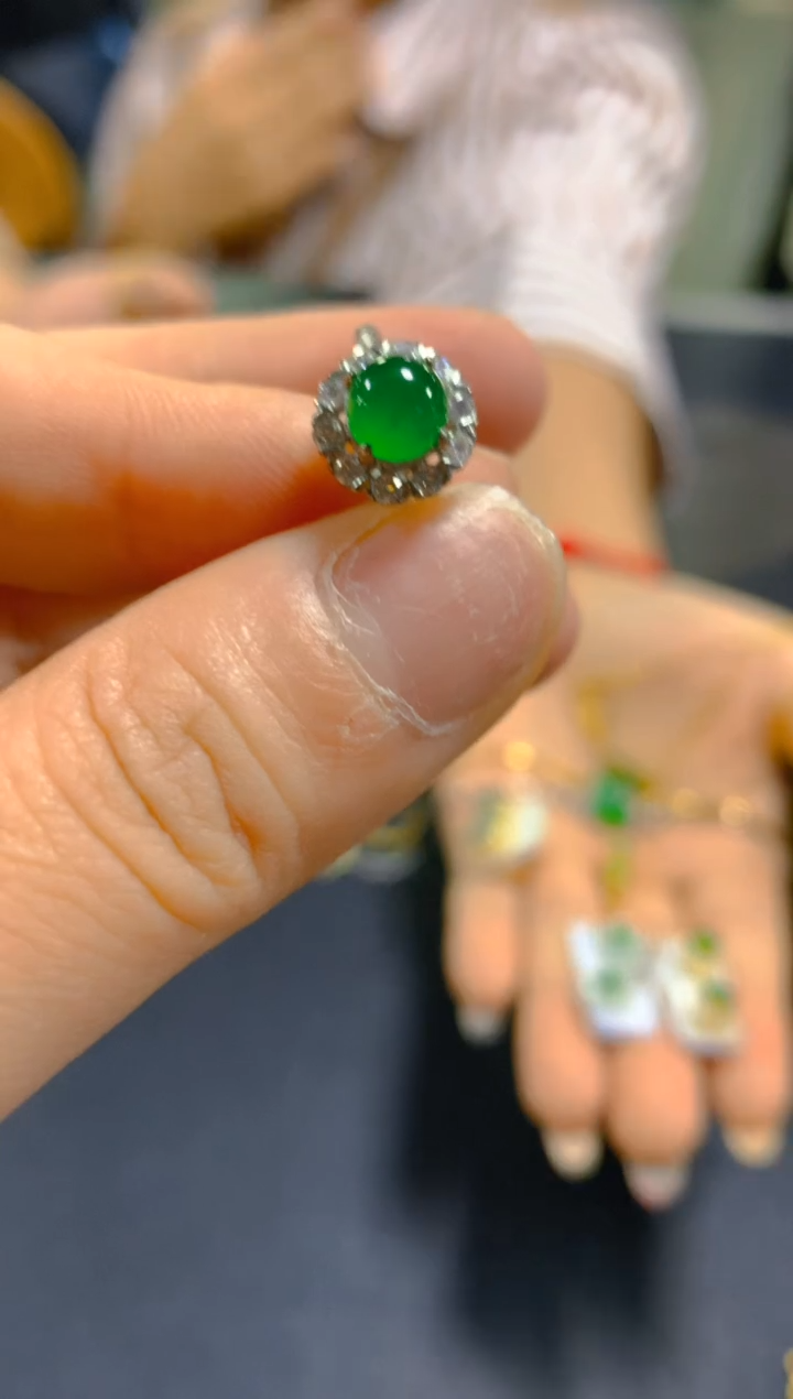 翡翠戒指未镶嵌0800250856多样性发一