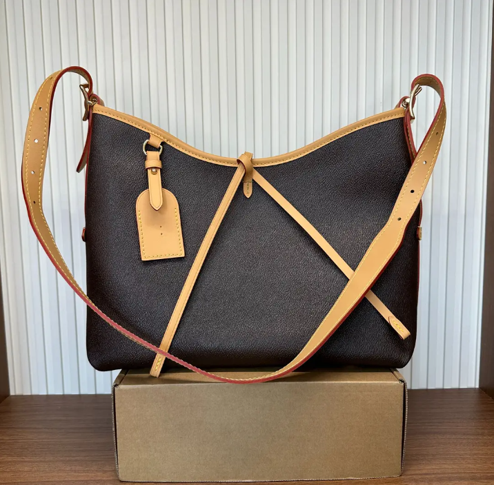 L003（凯瑞奥）29cm 钢五金时尚女款包包百搭拼色经典休闲       