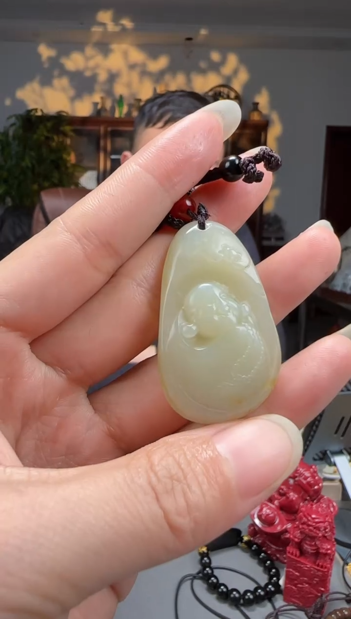 【闪购商品】和田玉颈饰未镶嵌拍一发一多样性发货