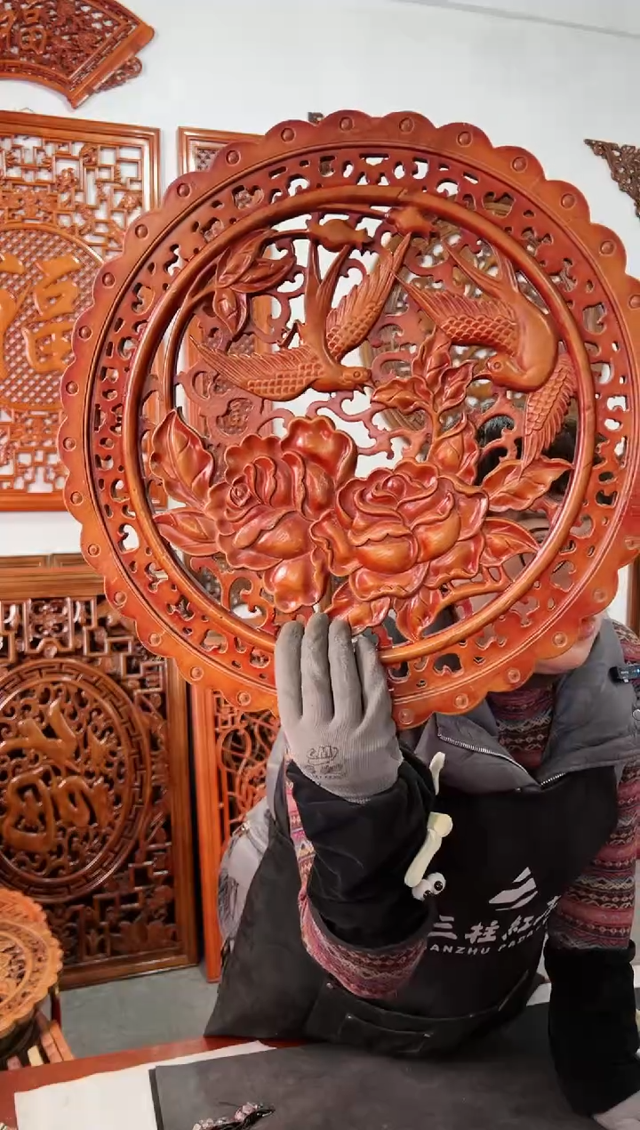 【闪购商品】香樟木木雕48公分 花开富贵