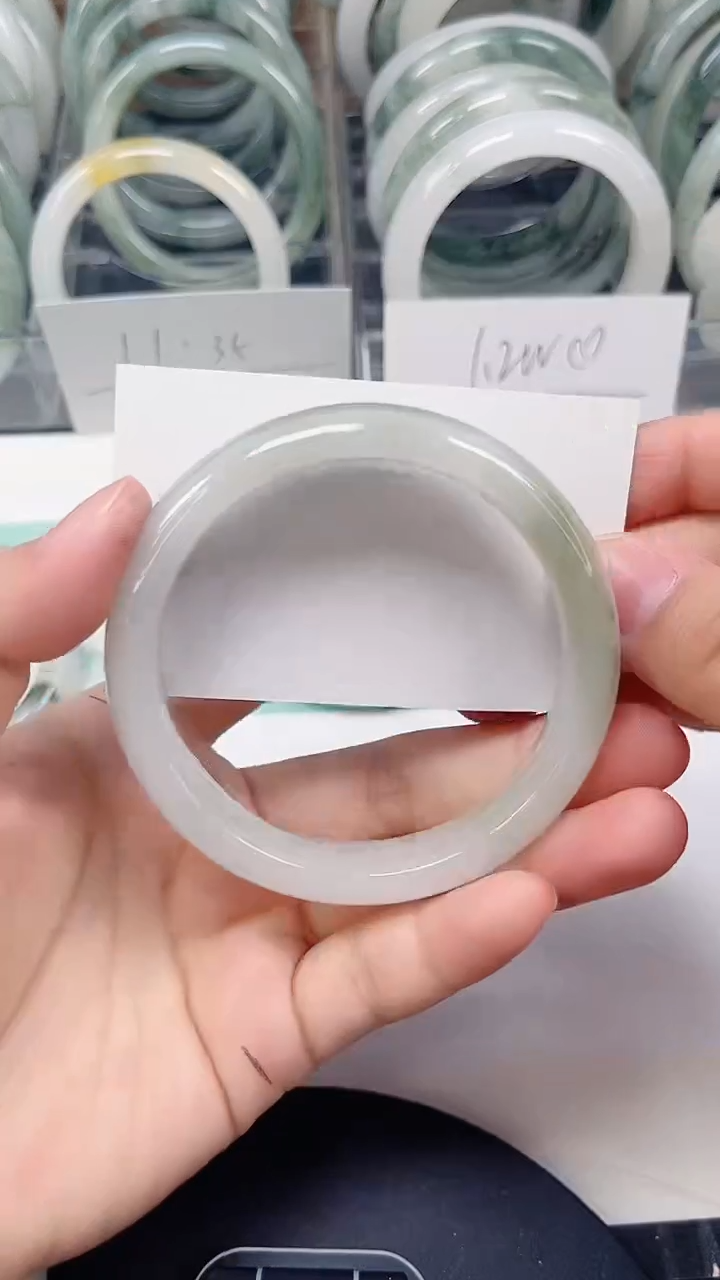 未镶嵌手镯石英质玉310-59/60
