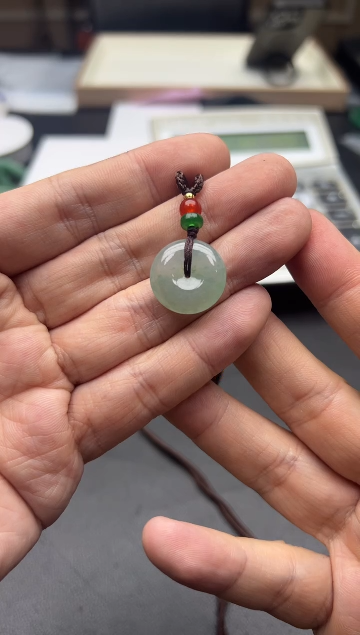 【闪购商品】翡翠颈饰未镶嵌ZMPX28平安扣