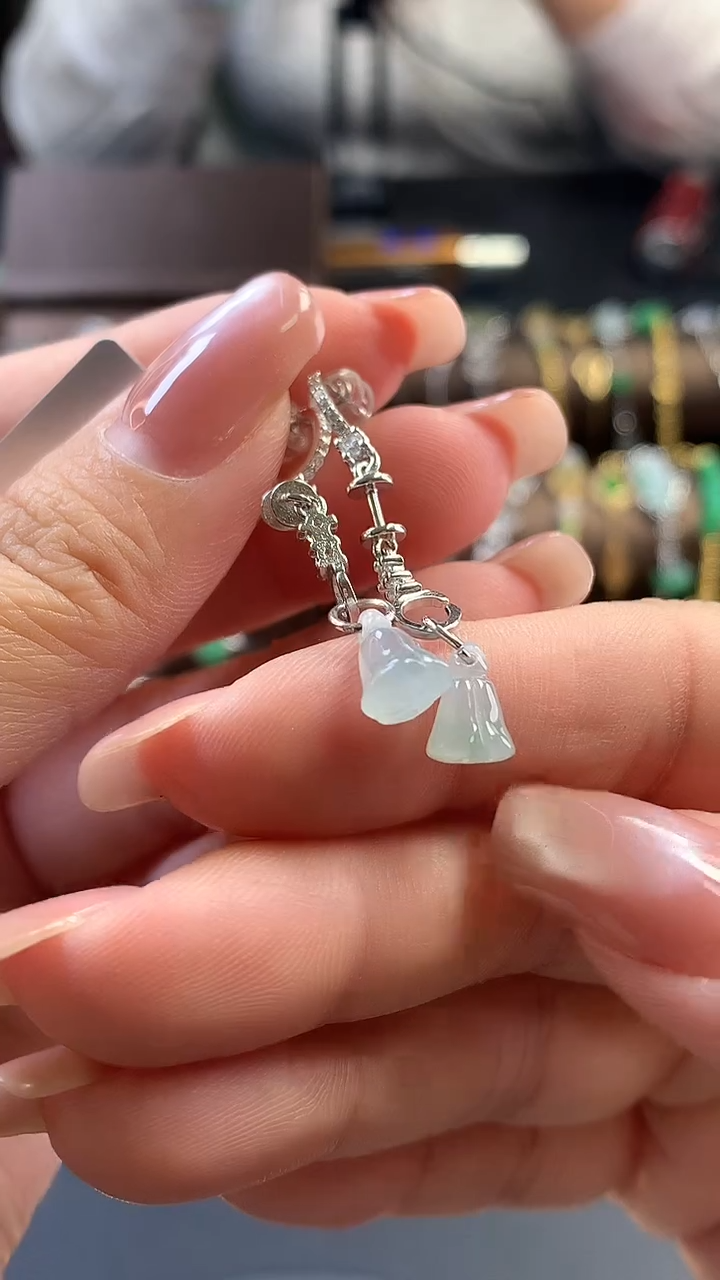 颈饰银S925镶嵌翡翠15799