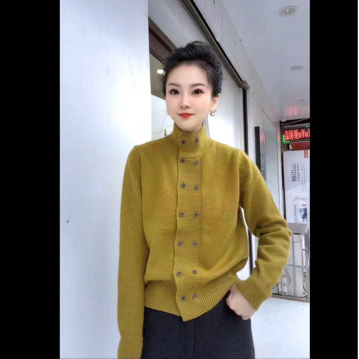 双排扣中领针织衫（微掉毛，介意慎拍）