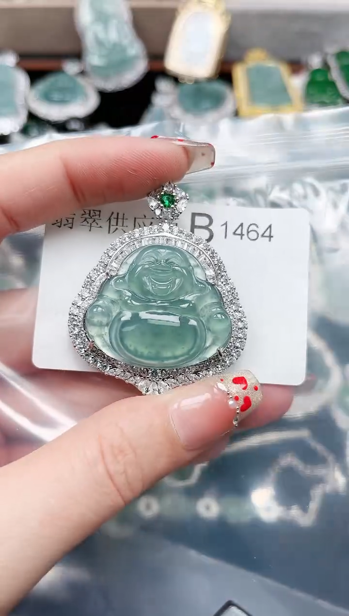 【闪购商品】翡翠颈饰未镶嵌1464赠皮绳