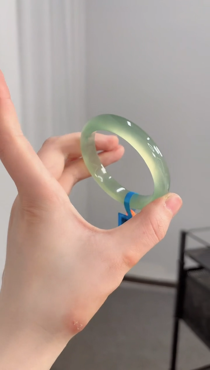 【闪购商品】玛瑙/玉髓手镯未镶嵌54圈