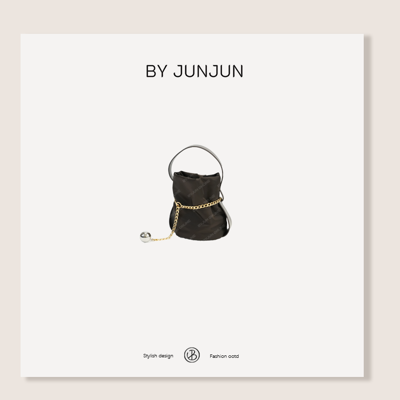 ByJunjun 【拉达小金球】尼龙拼接真皮手拎包