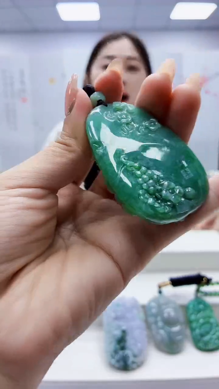 未镶嵌定制翡翠3099ty-毛货挂件68