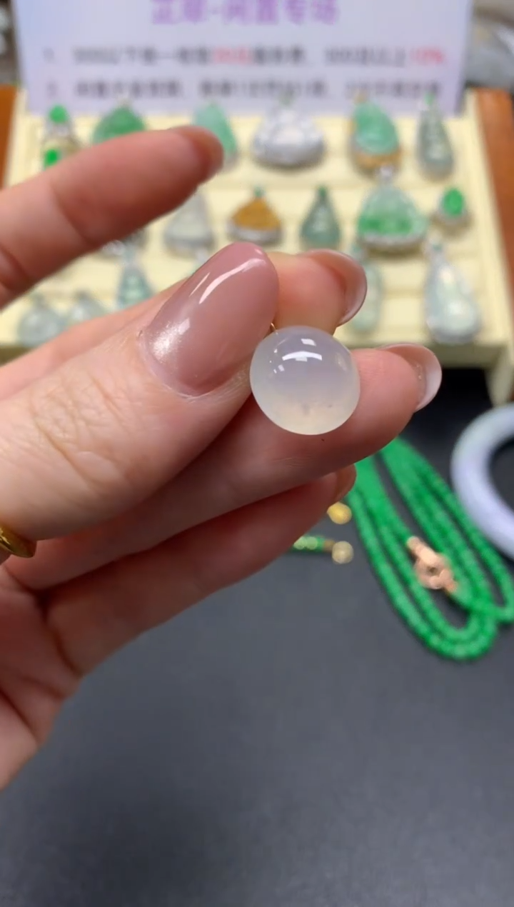 翡翠18K金镶嵌吊坠(不含链)吊坠|600+60