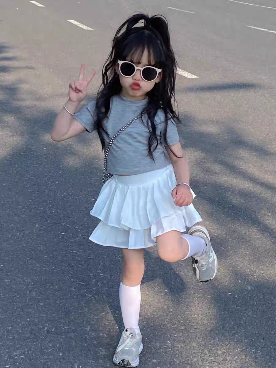 N202女宝夏款套装时尚洋气