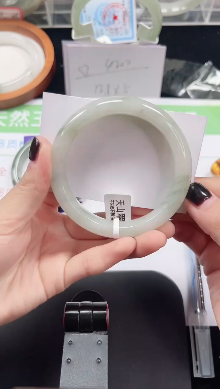 未镶嵌手镯石英质玉51-57/58