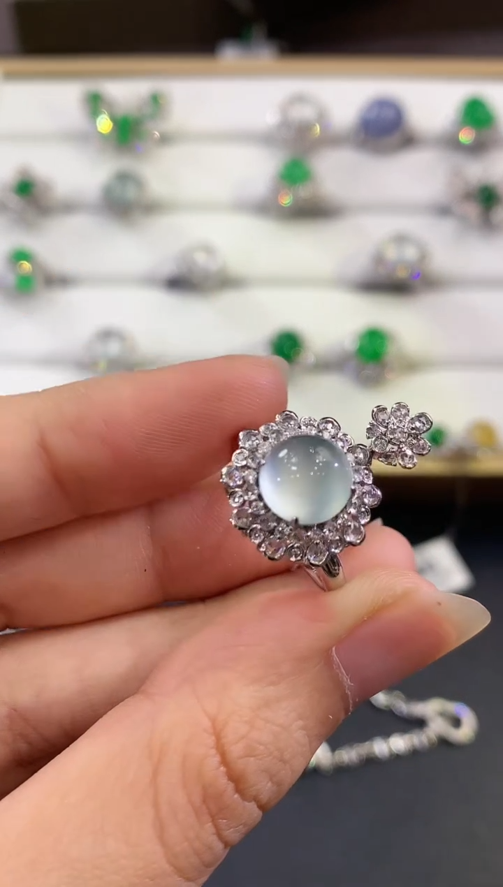 翡翠戒指18K金镶嵌B169     