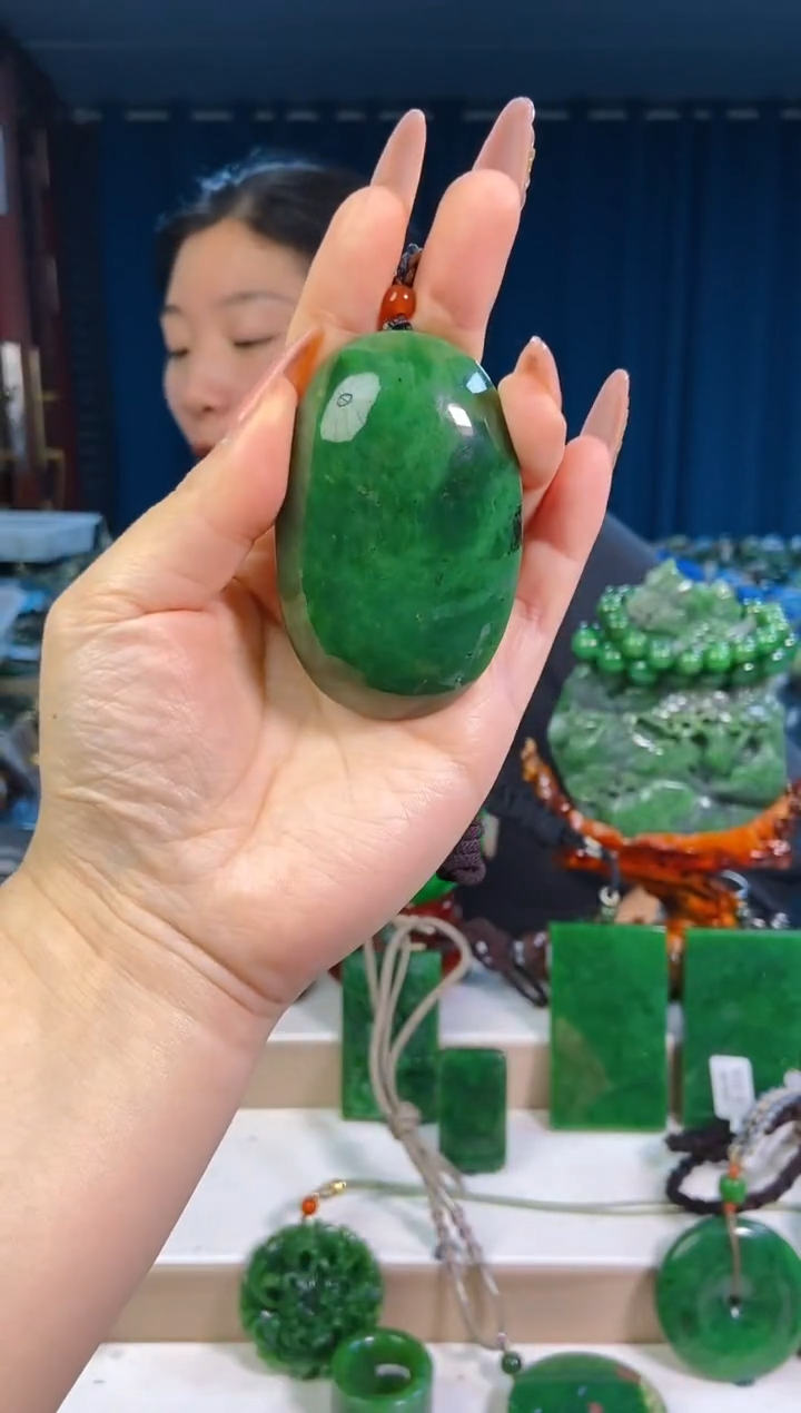 【闪购商品】和田玉挂件未镶嵌1