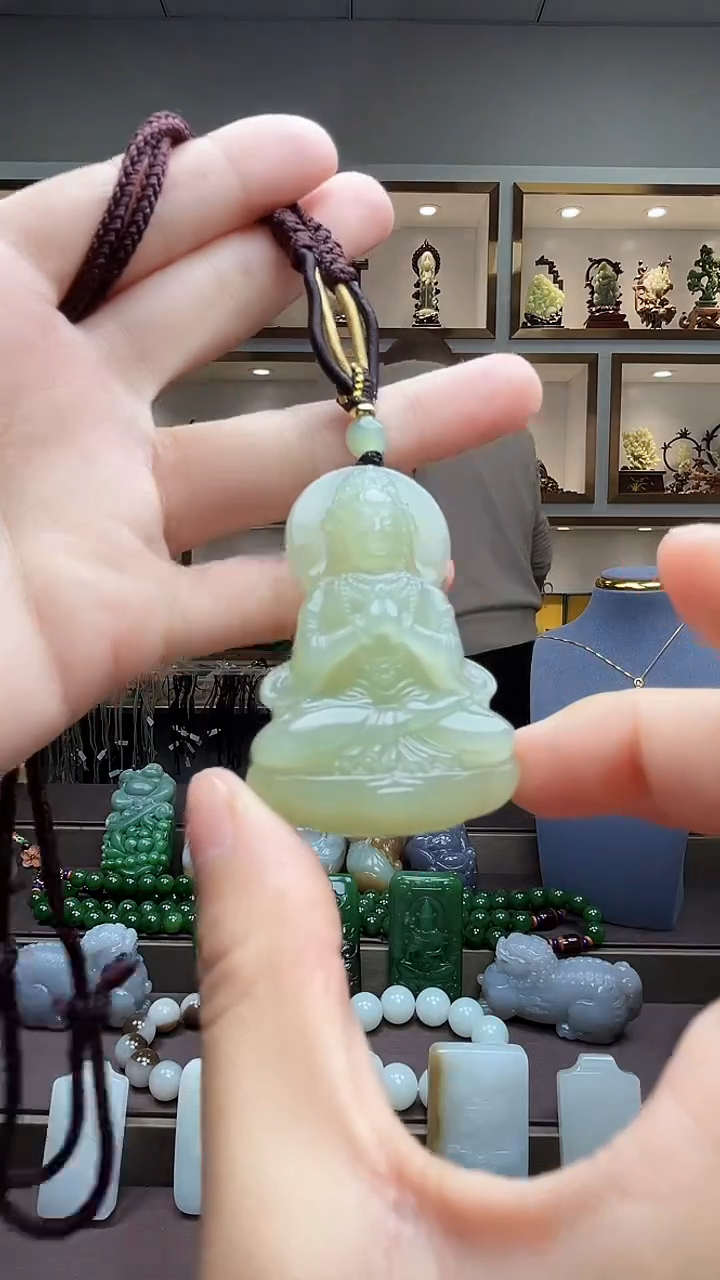 【闪购商品】和田玉颈饰未镶嵌苏