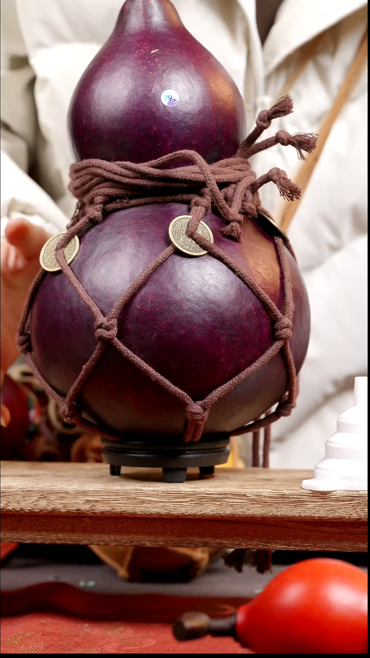 793号纯手工制作天然大漆真葫芦【不包全品介意慎拍】