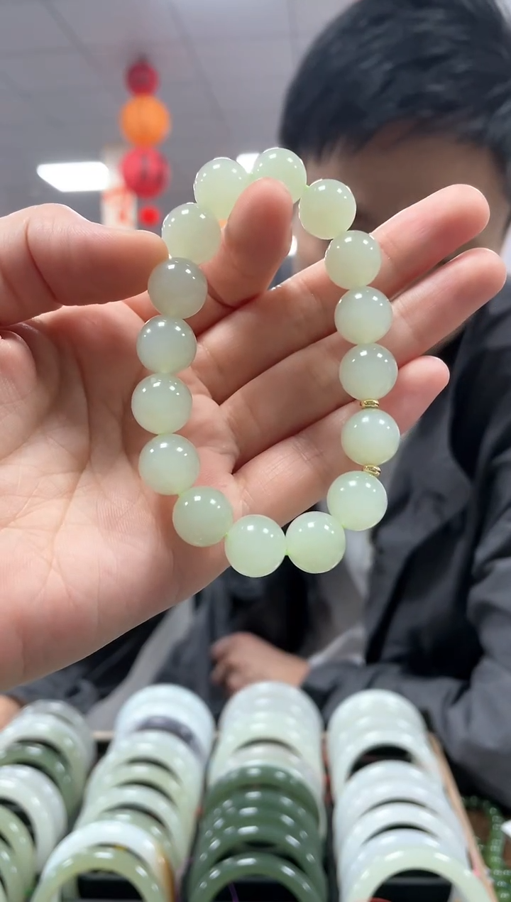 【闪购商品】和田玉手链未镶嵌翠胶猫卡12手串一条