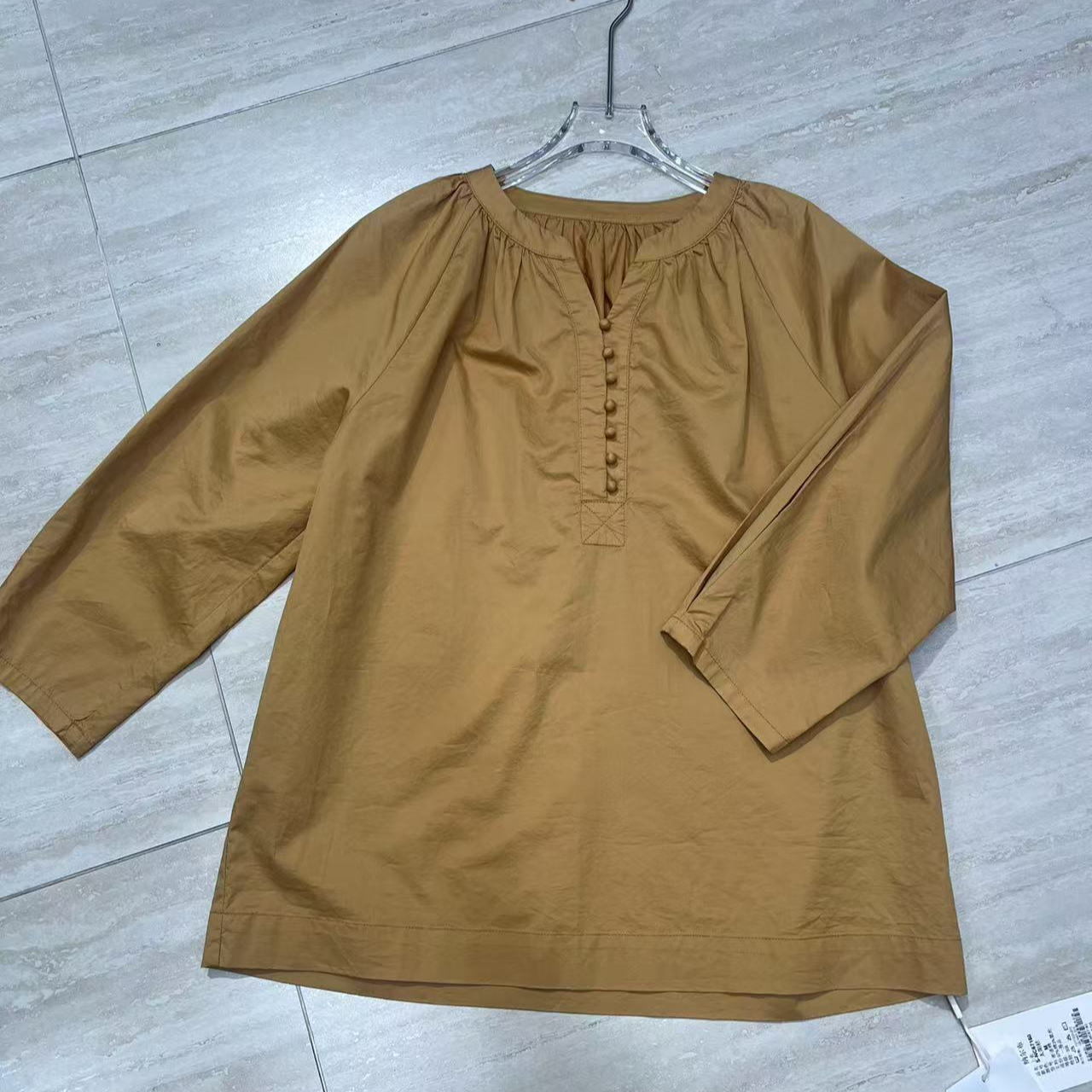 春季新款女士V领上衣67160