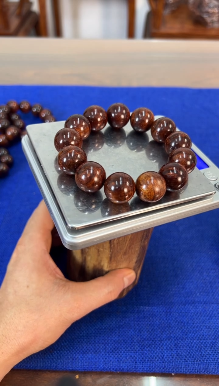 手串/手链黄花梨/降香黄檀1.8水波纹手串