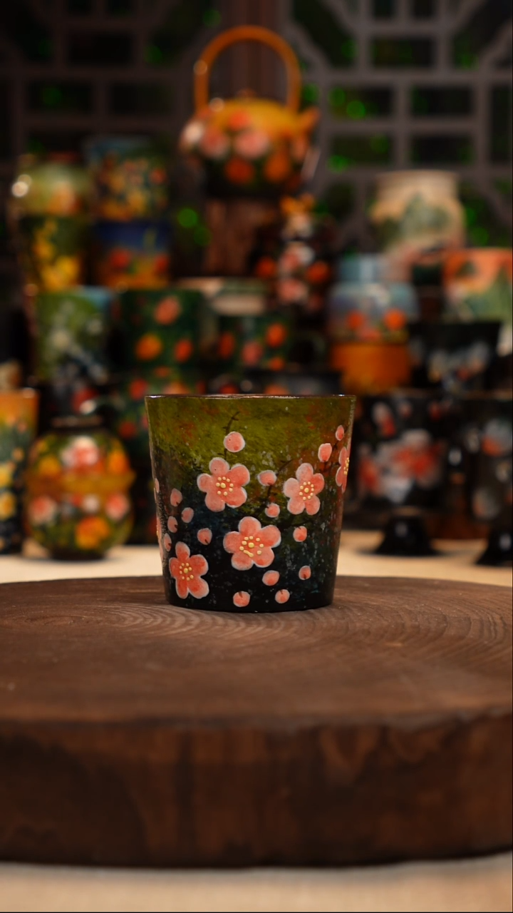 油画   釉下彩   杯子