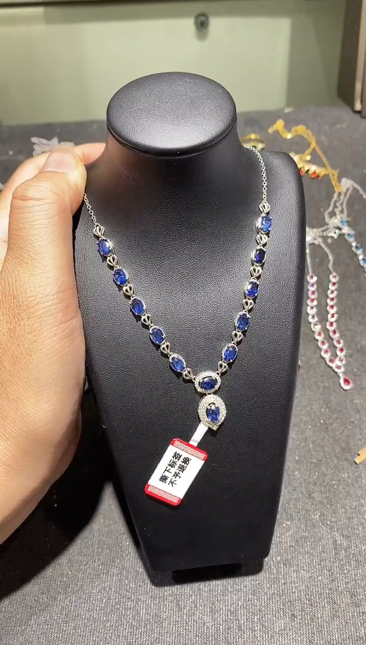 颈饰蓝宝石银S925镶嵌项链