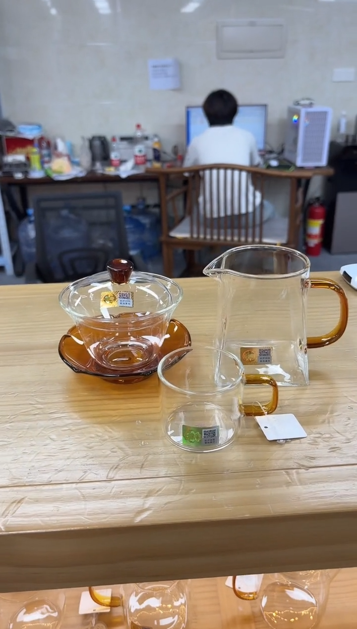 禾器荷叶琥珀+禾器瀚然+清禾杯1个装