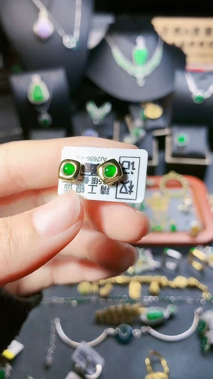 【闪购商品】翡翠耳饰银S925镶嵌耳饰