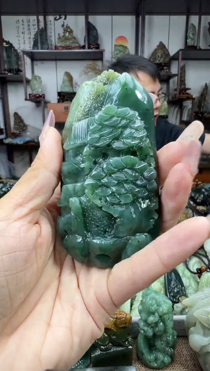 未镶嵌和田玉把件1