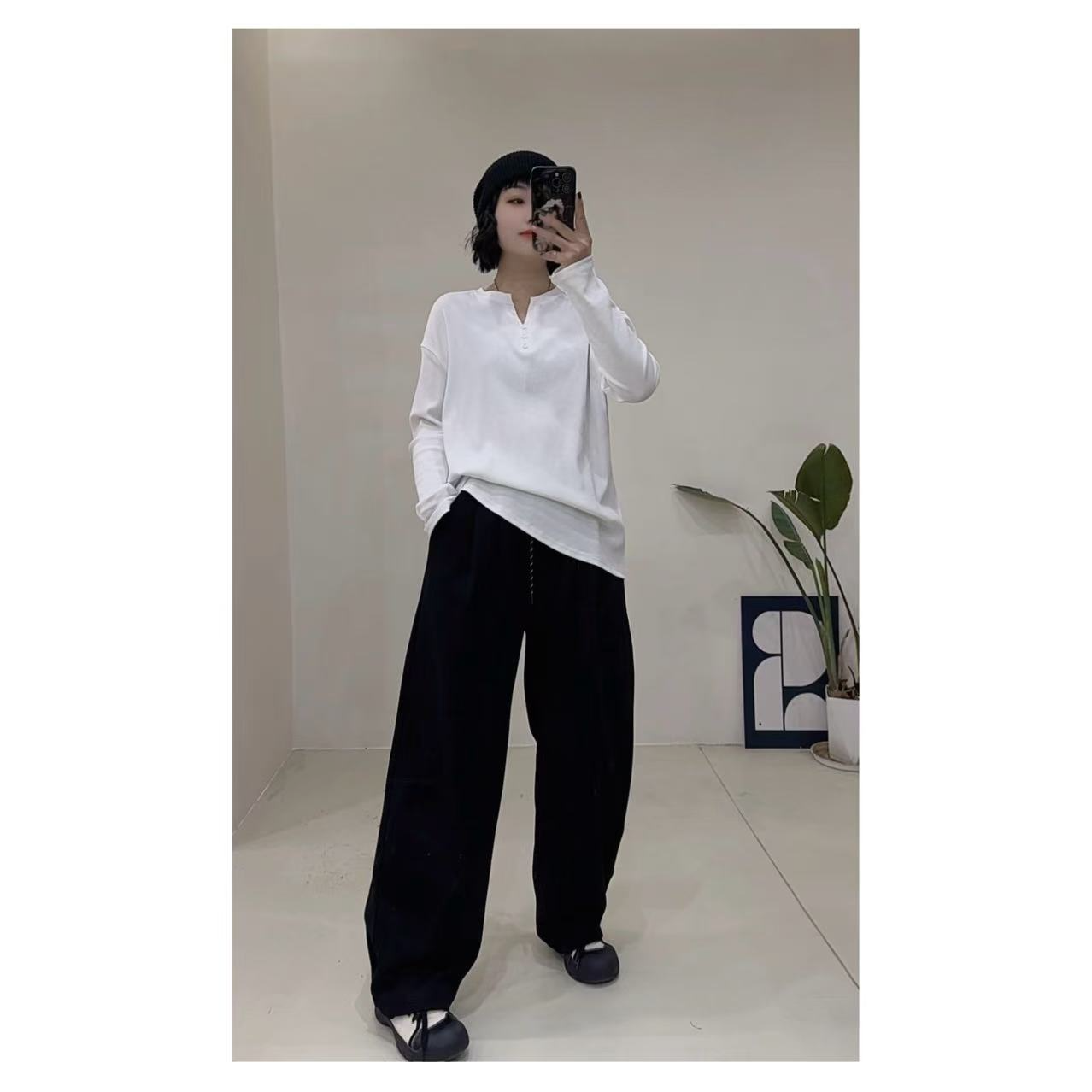 【小V】糯叽叽V领小扣子面膜显瘦打底1371