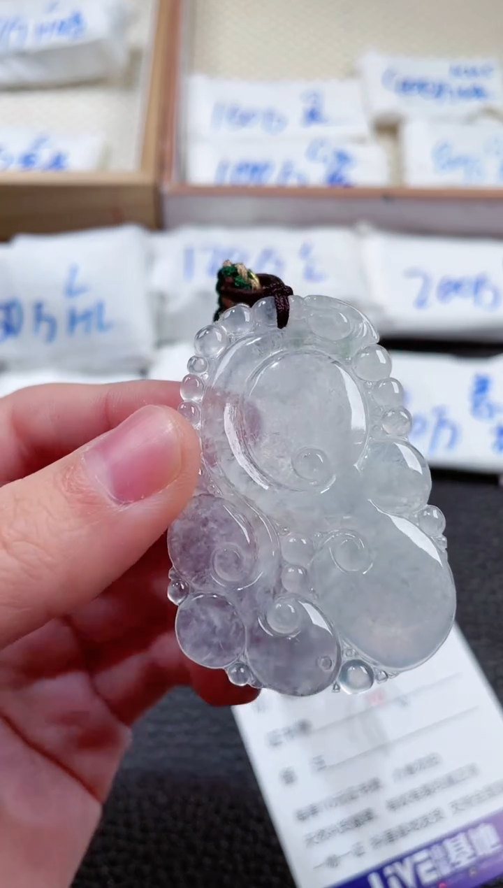 【闪购商品】翡翠颈饰未镶嵌000019601